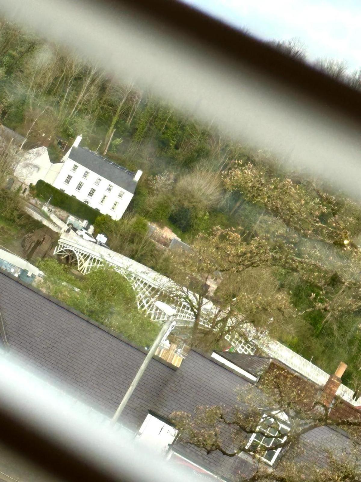 Hotel The Three Tuns Chepstow Exterior foto