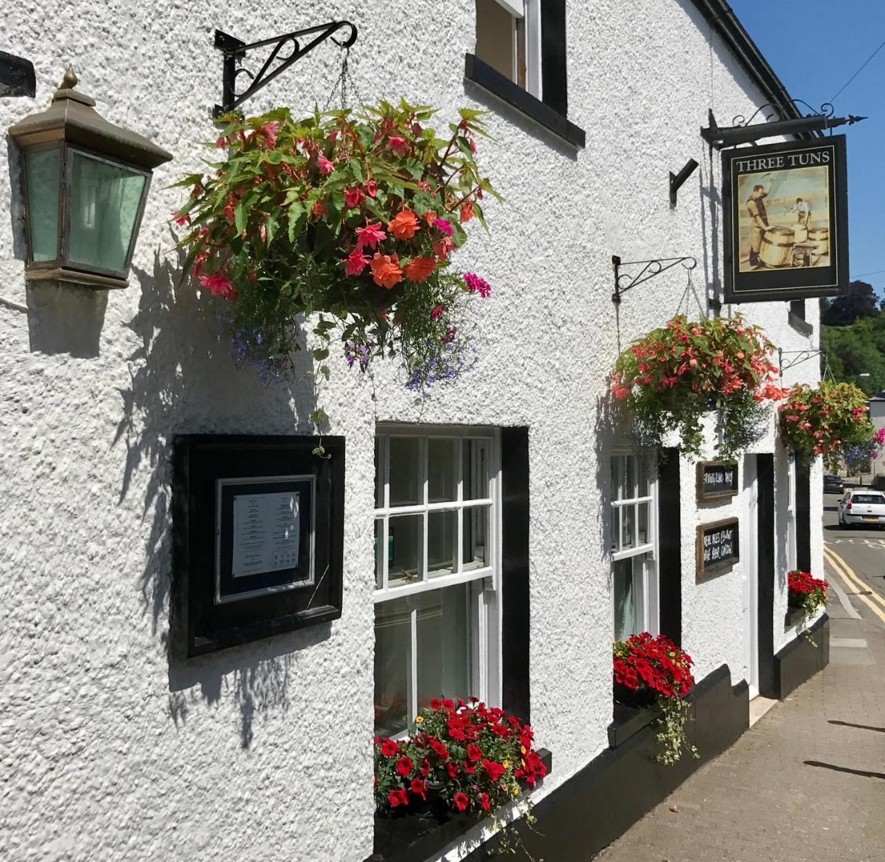 Hotel The Three Tuns Chepstow Exterior foto