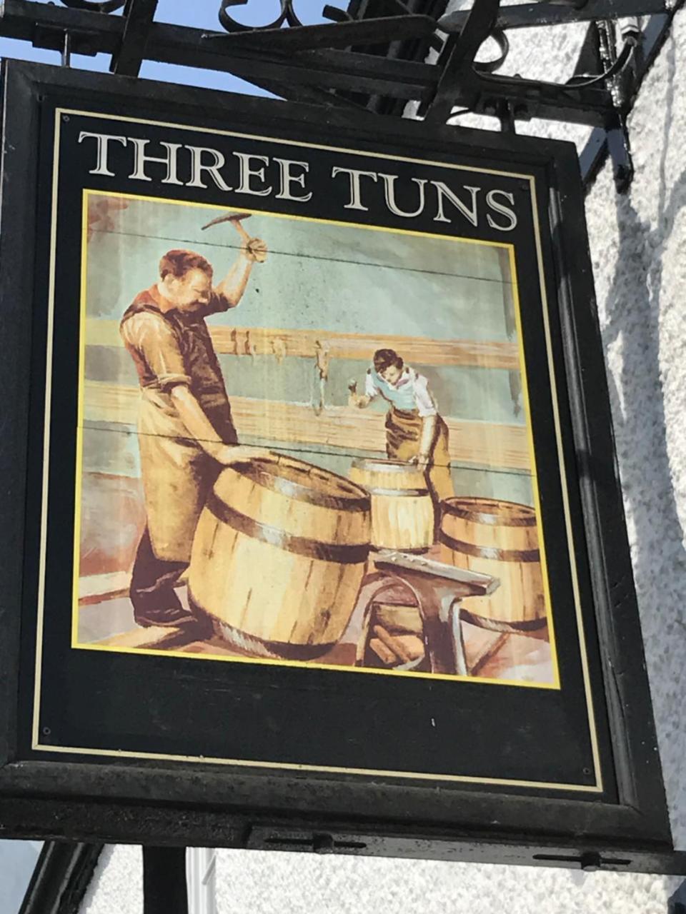 Hotel The Three Tuns Chepstow Exterior foto